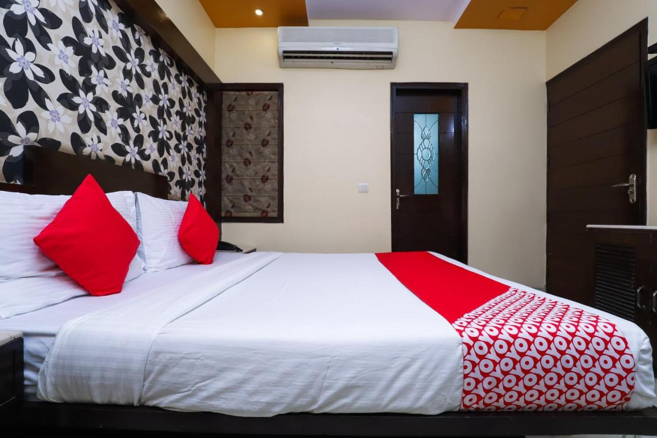 Hotel O J P Inn Near Patel Nagar Metro Station New Delhi Bagian luar foto