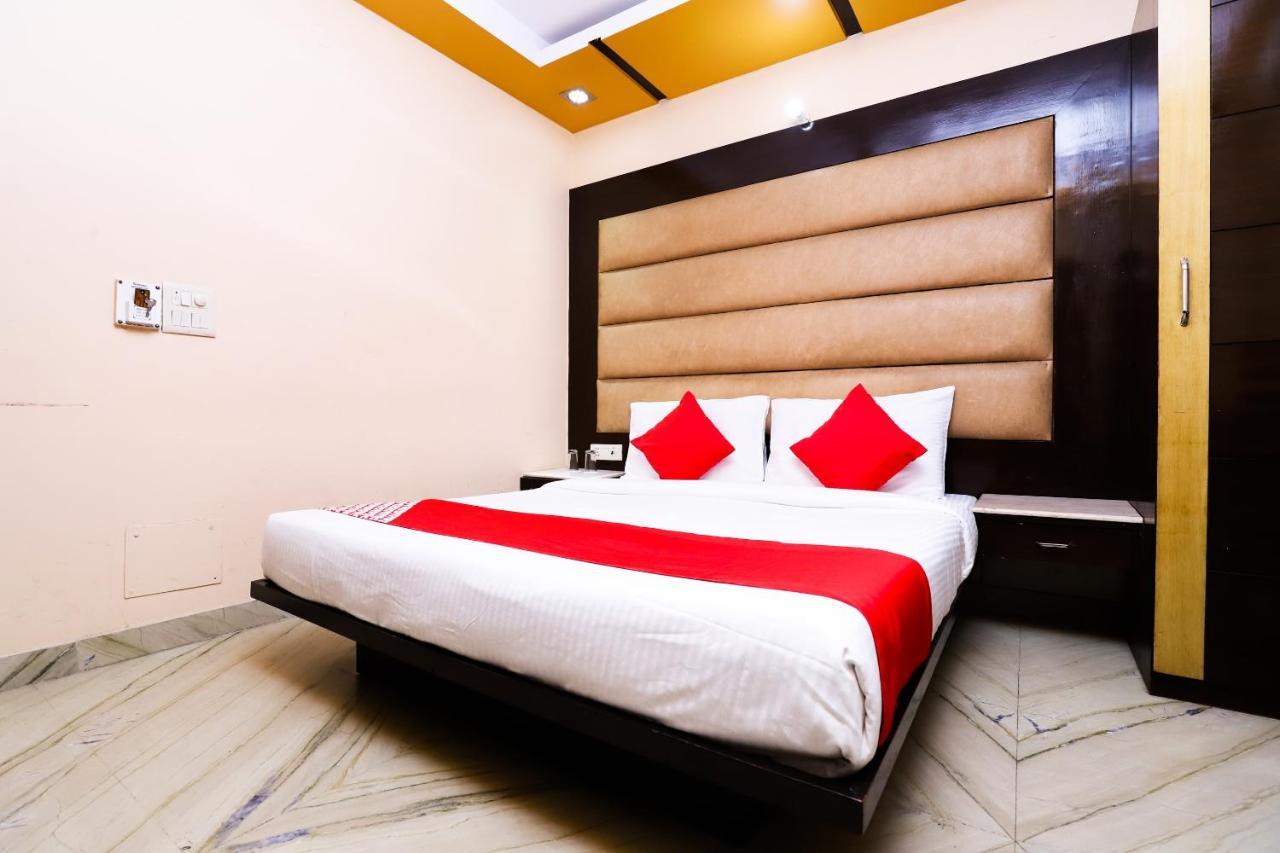 Hotel O J P Inn Near Patel Nagar Metro Station New Delhi Bagian luar foto