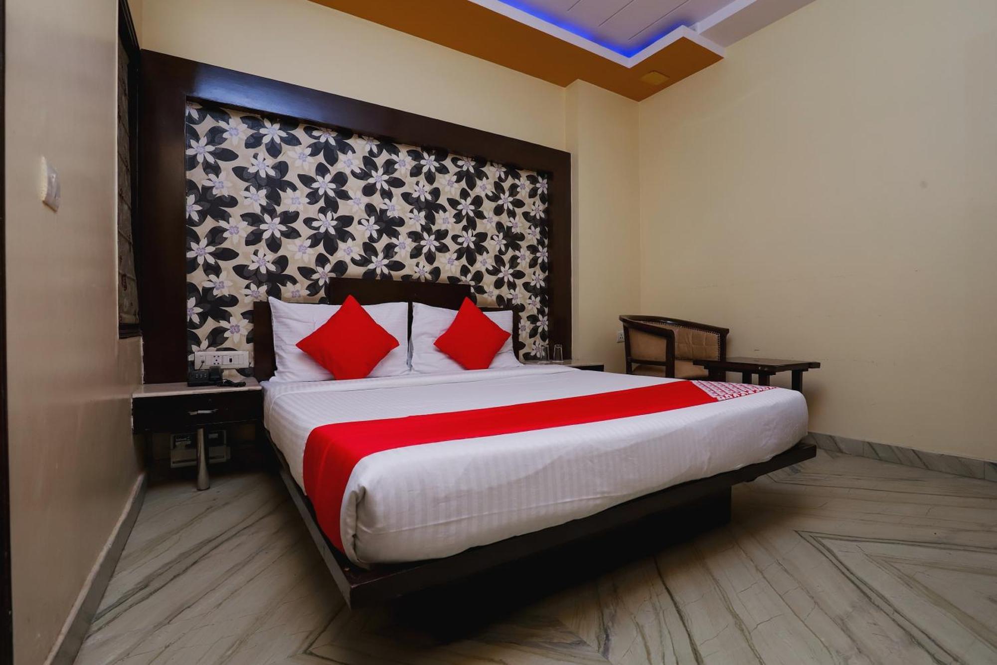 Hotel O J P Inn Near Patel Nagar Metro Station New Delhi Bagian luar foto