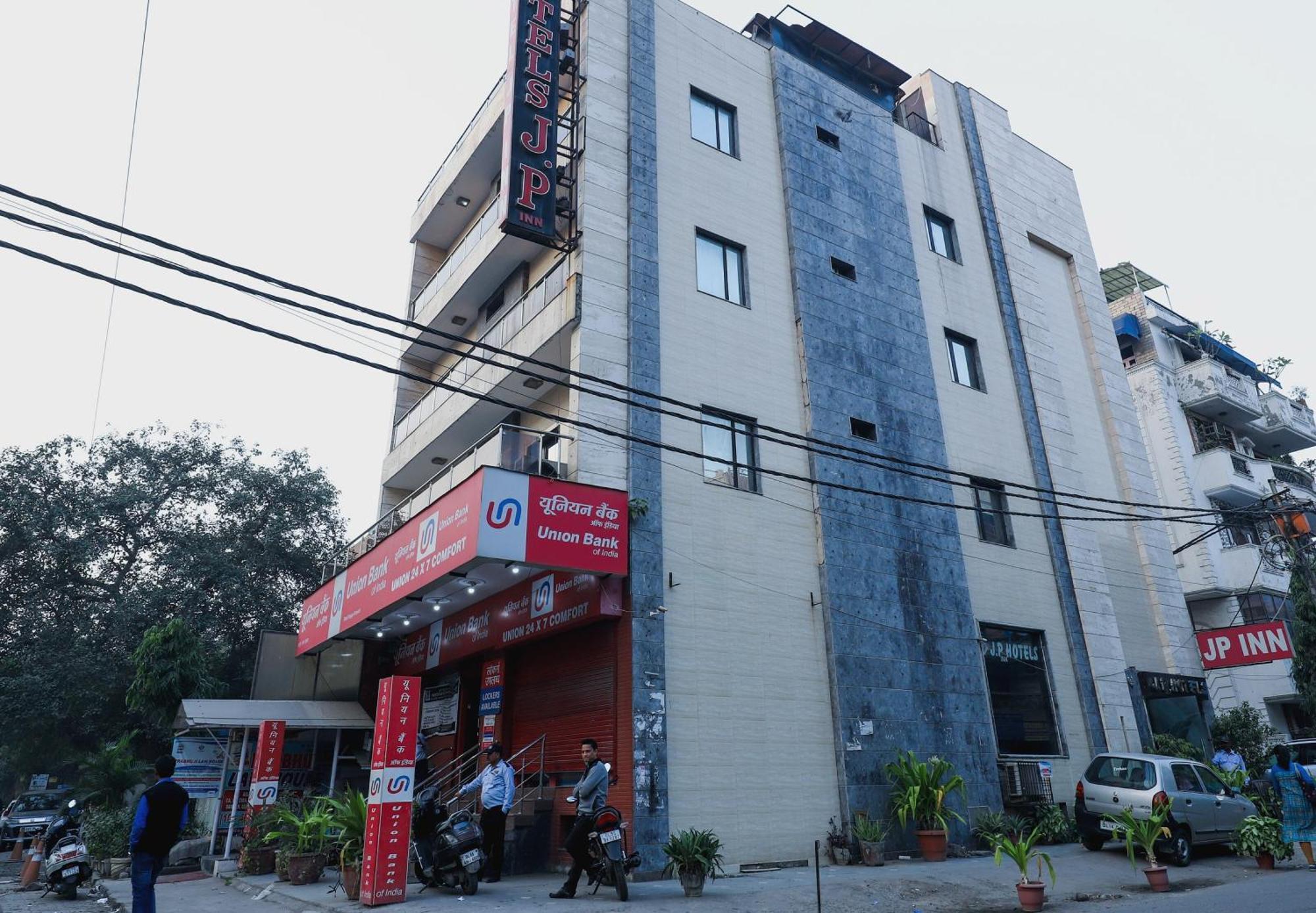 Hotel O J P Inn Near Patel Nagar Metro Station New Delhi Bagian luar foto