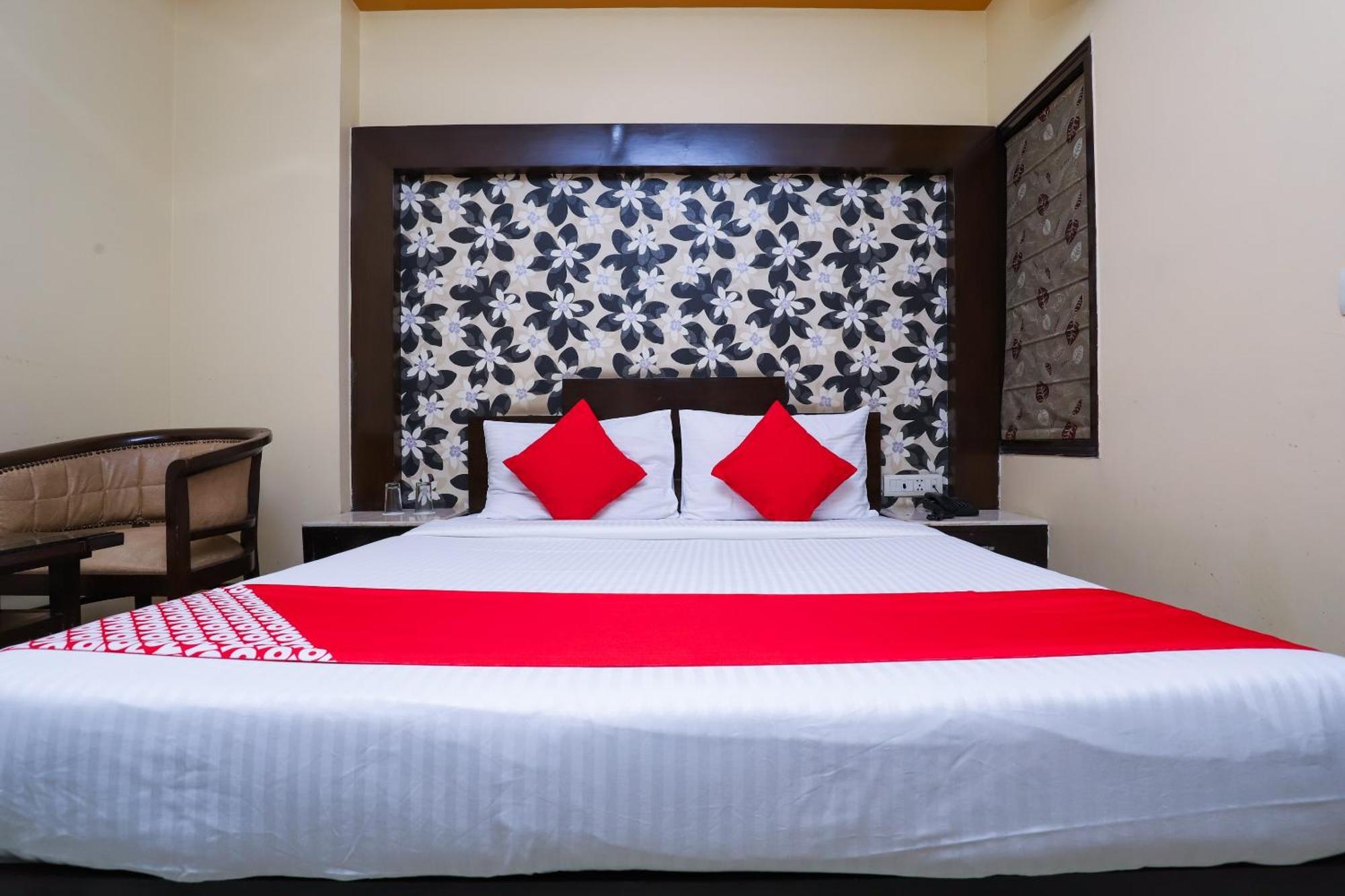 Hotel O J P Inn Near Patel Nagar Metro Station New Delhi Bagian luar foto