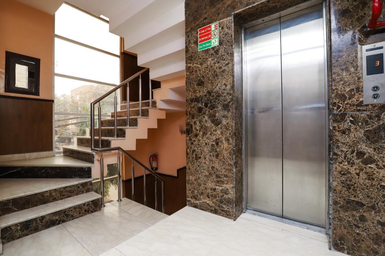 Hotel O J P Inn Near Patel Nagar Metro Station New Delhi Bagian luar foto